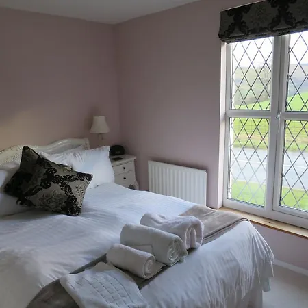 Wensleydale Farmhouse B&B فندق مبيت وإفطار إيسجارث